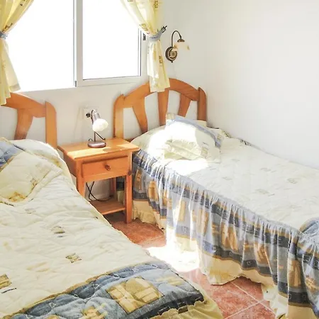 2 Bedroom Cozy In Διαμέρισμα
