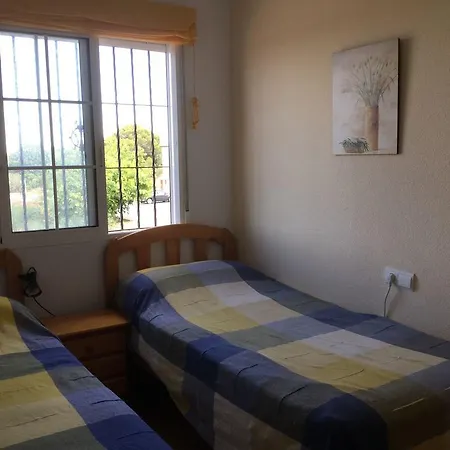 2 Bedroom Cozy In *