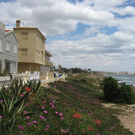 2 Bedroom Cozy In Διαμέρισμα